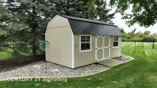 10042 N Jennings Road, Clio, MI 48420