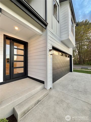 5701 Parker Road E, Sumner, WA 98390