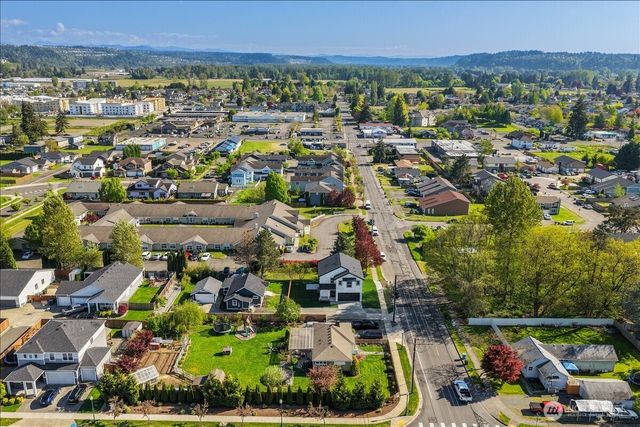 5701 Parker RD E, Sumner, WA 98390