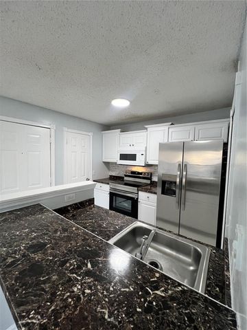 3550 TOBAGO LANE 304, Tampa, FL 33614