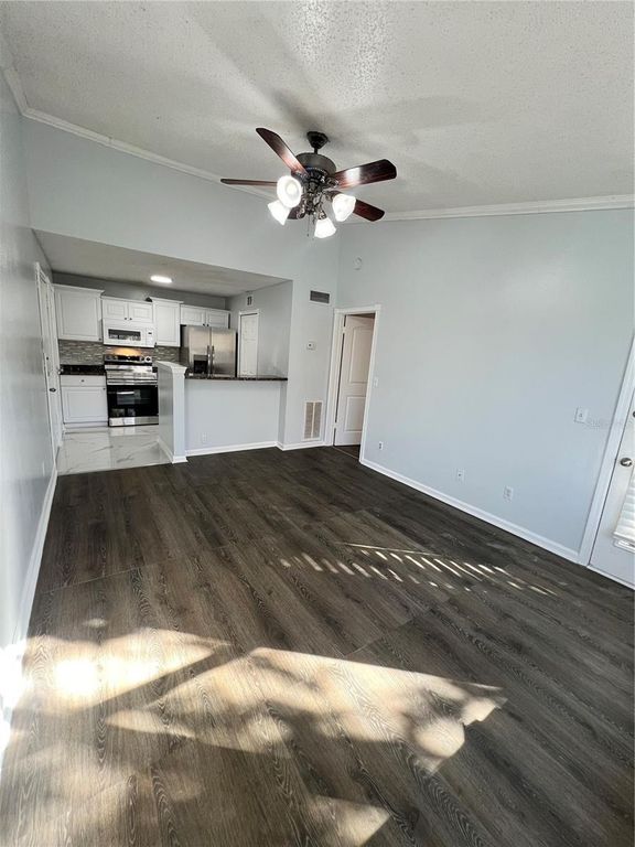 3550 TOBAGO LANE 304, Tampa, FL 33614