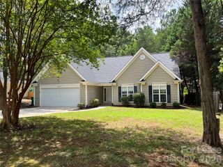 2919 Springs Drive, Charlotte, NC 28226