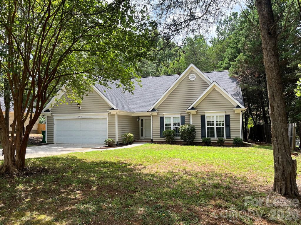 2919 Springs Drive, Charlotte, NC 28226