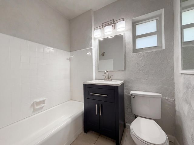 417 NW 2nd Street, Boynton Beach, FL 33435