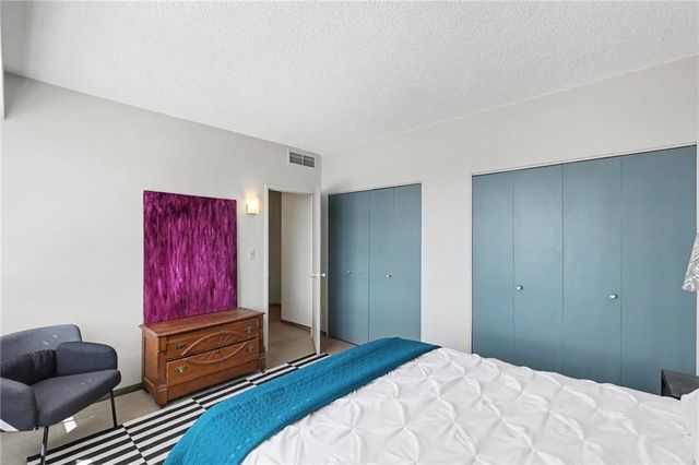 333 W Meyer Boulevard 514, Kansas City, MO 64113