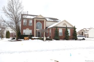 17752 Country Club Drive, Macomb Township, MI 48042