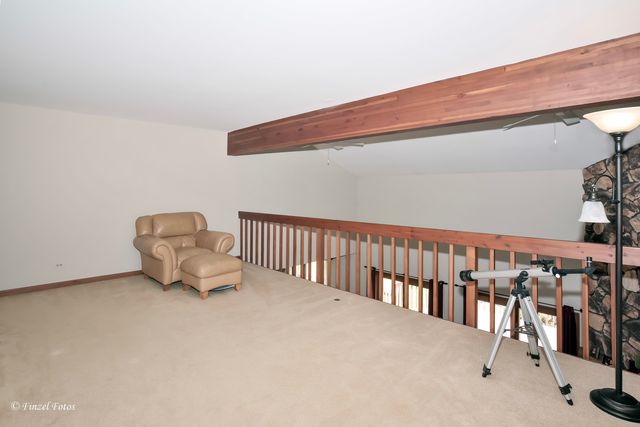 37W390 Linda Lane, Elgin, IL 60124
