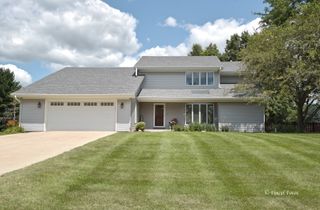 37W390 Linda Lane, Elgin, IL 60124