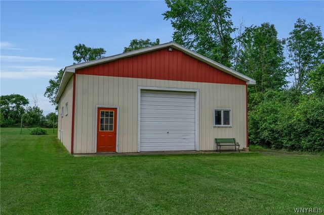12083 Genesee Street, Alden, NY 14004