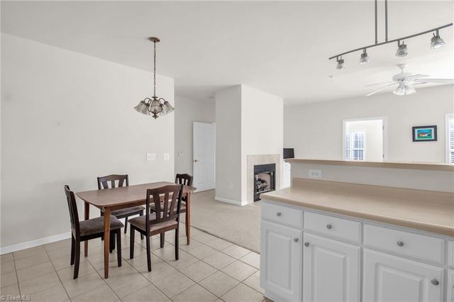 3724 Spanish Peak Drive 2-B, High Point, NC 27265