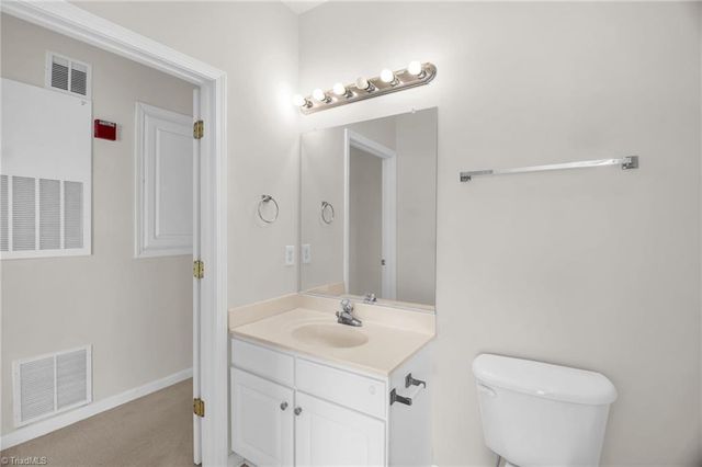 3724 Spanish Peak Drive 2-B, High Point, NC 27265