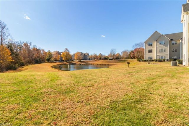 3724 Spanish Peak Drive 2-B, High Point, NC 27265