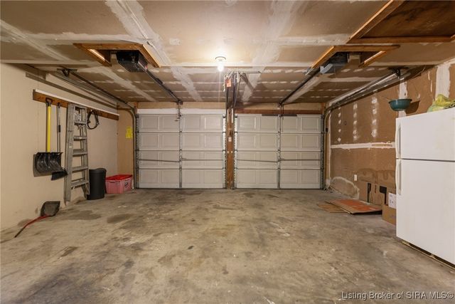 2150 Lombardy Drive, Clarksville, IN 47129