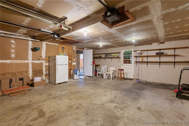 2150 Lombardy Drive, Clarksville, IN 47129