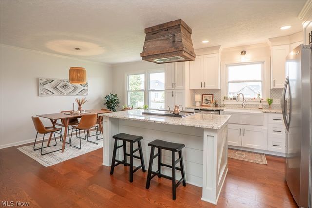 845 9th Street NE, North Canton, OH 44720
