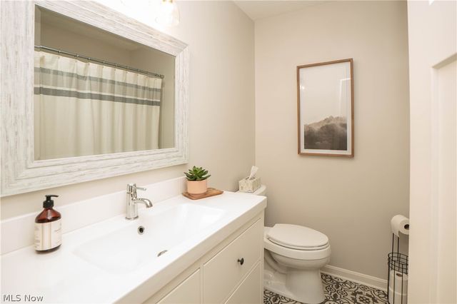 845 9th Street NE, North Canton, OH 44720