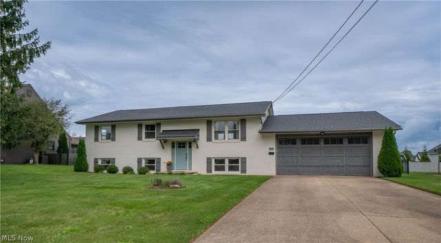 845 9th Street NE, North Canton, OH 44720
