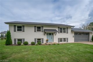 845 9th Street NE, North Canton, OH 44720