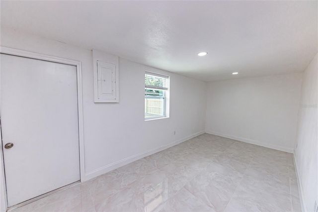 902 MARSHALL STREET, Clearwater, FL 33755