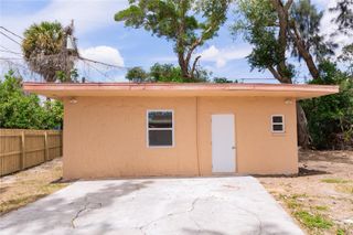 902 MARSHALL STREET, Clearwater, FL 33755