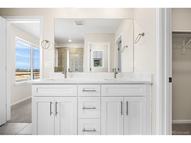 13188 Barefoot Lakes Pkwy, Firestone, CO 80504