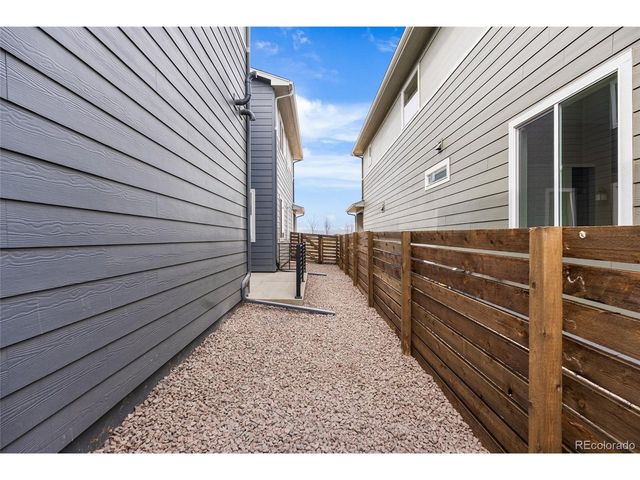 13188 Barefoot Lakes Pkwy, Firestone, CO 80504