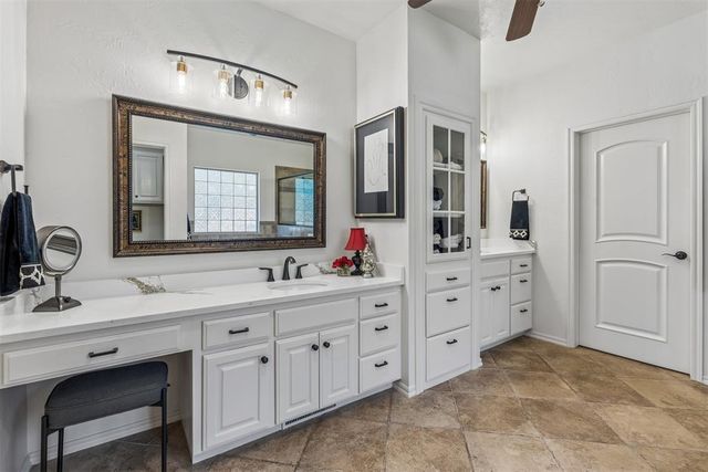 22370 Cedar Ridge Road, Edmond, OK 73025