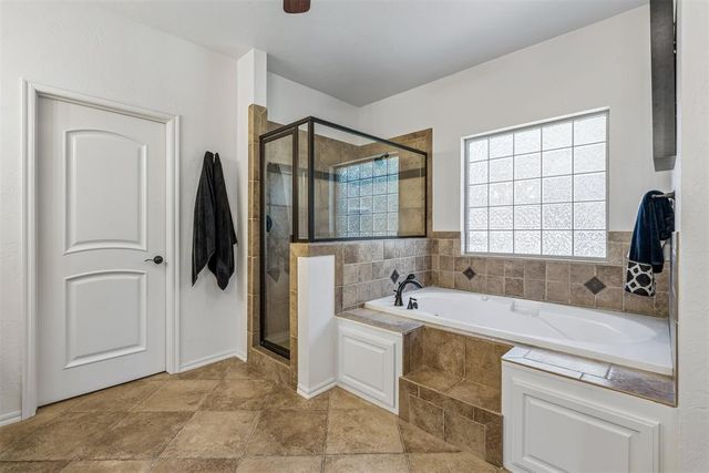 22370 Cedar Ridge Road, Edmond, OK 73025