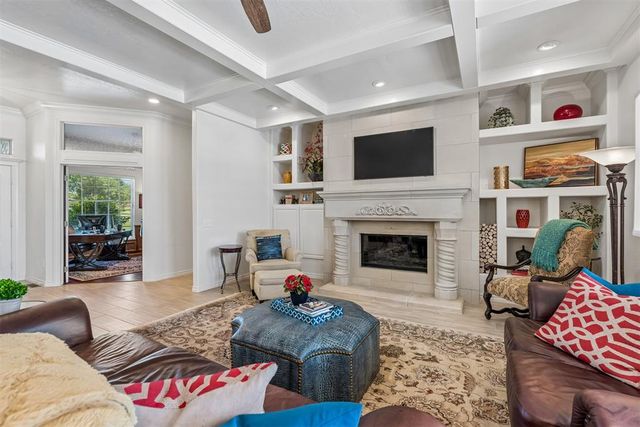 22370 Cedar Ridge Road, Edmond, OK 73025