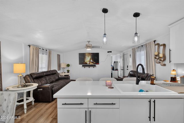 8421 E MAIN Street 99, Mesa, AZ 85207