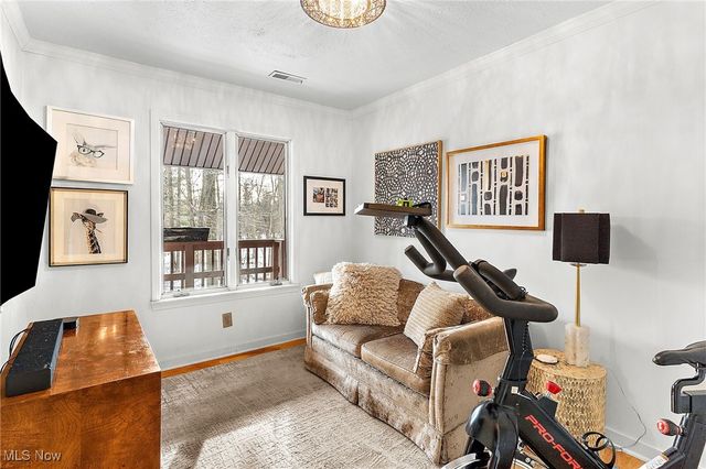 4464 Willowcreek Drive, Warren, OH 44484