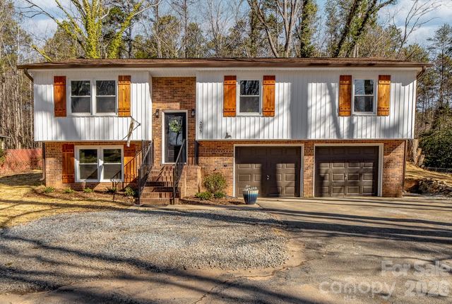 205 Redding Road, Stanley, NC 28164