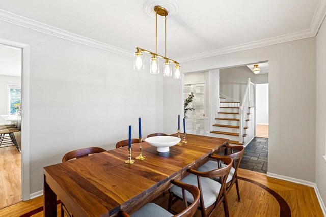 9062 N Lake DRIVE, Bayside, WI 53217