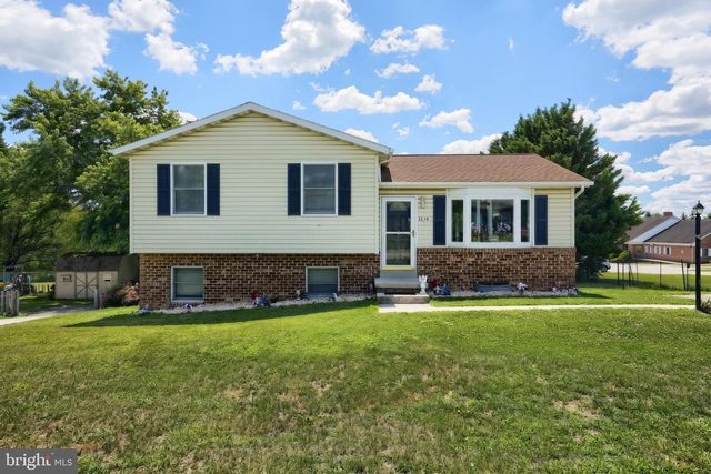 3116 GRANDVIEW RD, Hanover, PA 17331