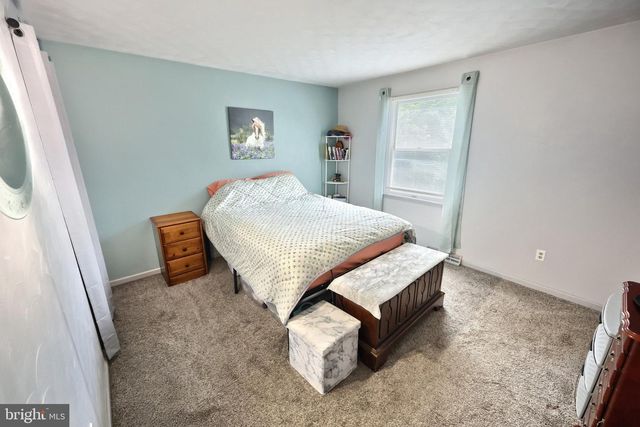 3116 GRANDVIEW RD, Hanover, PA 17331