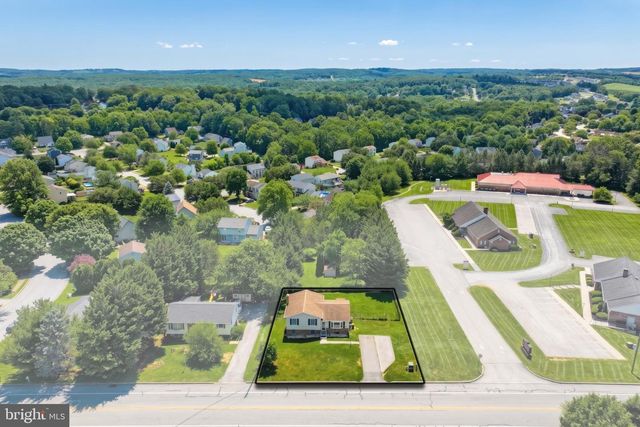 3116 GRANDVIEW RD, Hanover, PA 17331
