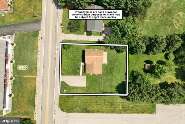 3116 GRANDVIEW RD, Hanover, PA 17331