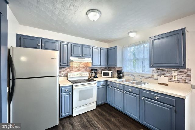 3116 GRANDVIEW RD, Hanover, PA 17331