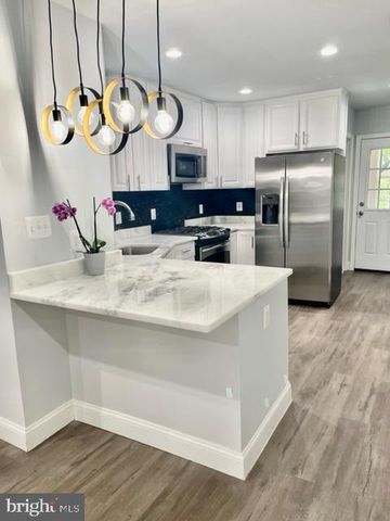 1812 N SMALLWOOD ST, Baltimore, MD 21216