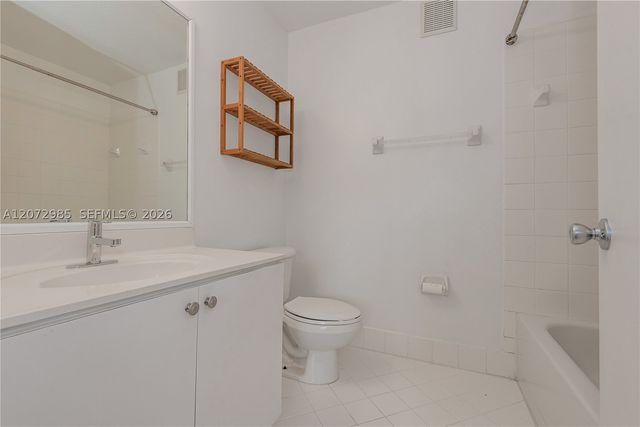 3390 NE 10th St 201, Homestead, FL 33033