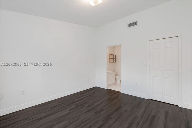 3390 NE 10th St 201, Homestead, FL 33033