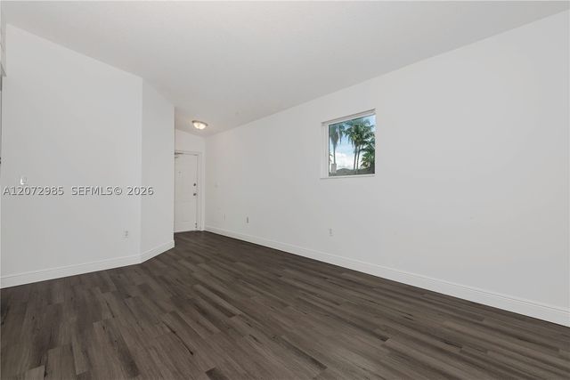 3390 NE 10th St 201, Homestead, FL 33033