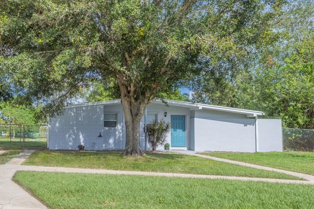 161 SE Bonita Court, Port St. Lucie, Port St Lucie, FL 34983
