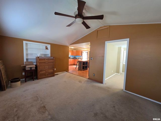 1406 HENRIETTA Street, Pekin, IL 61554