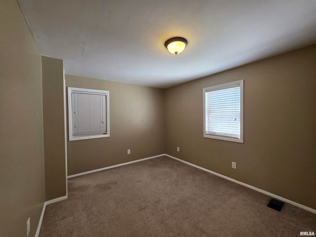 1406 HENRIETTA Street, Pekin, IL 61554