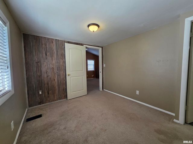 1406 HENRIETTA Street, Pekin, IL 61554