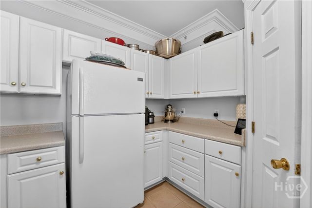 2136 Whitemarsh Way, Savannah, GA 31410