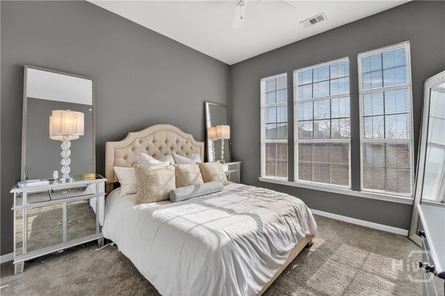 2136 Whitemarsh Way, Savannah, GA 31410