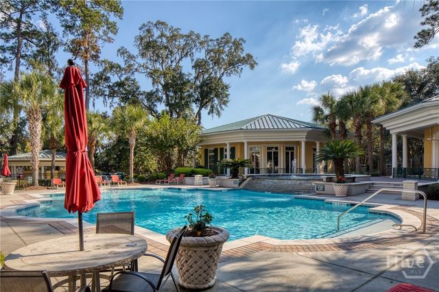 2136 Whitemarsh Way, Savannah, GA 31410