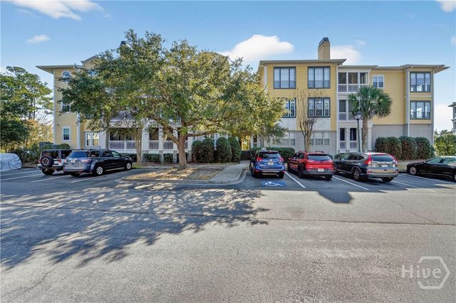 2136 Whitemarsh Way, Savannah, GA 31410